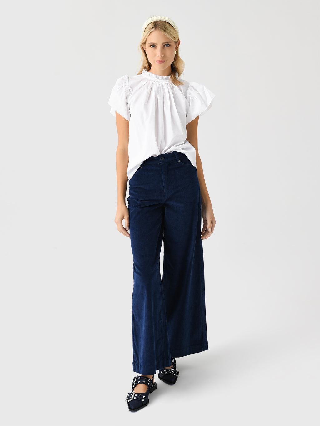 CLAS-W0896-01 xWHITE-alt1