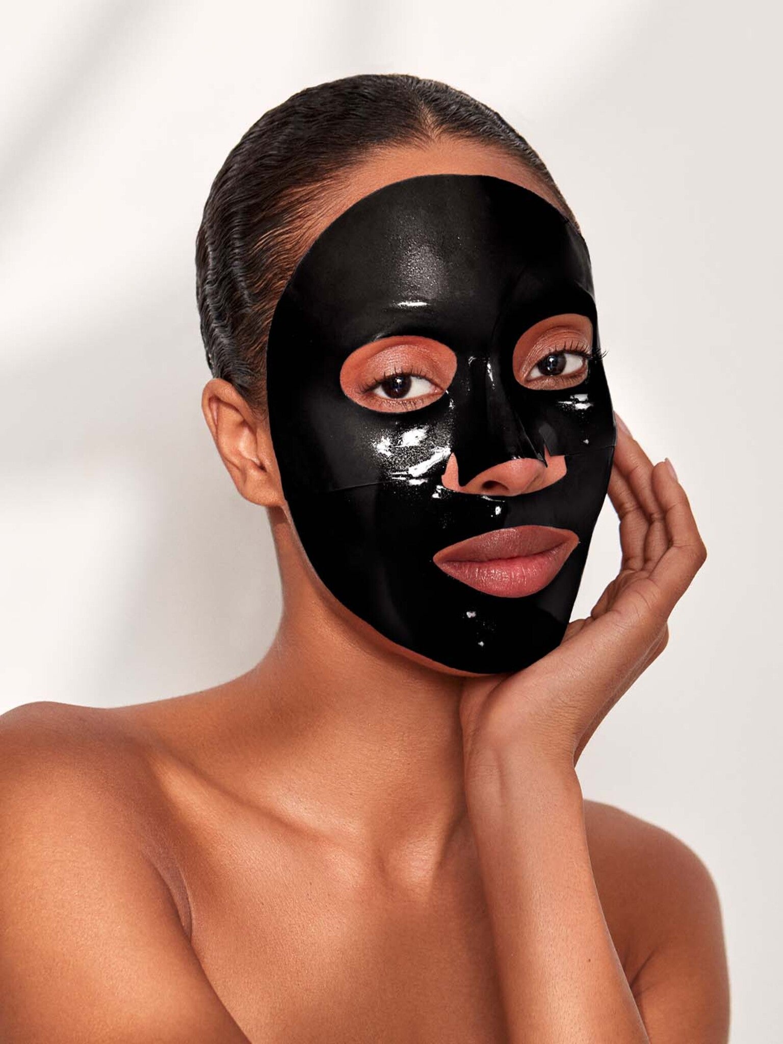 111SKIN Celestial Black Diamond Lifting & Firming Face Mask 5 Pack - Saint Bernard