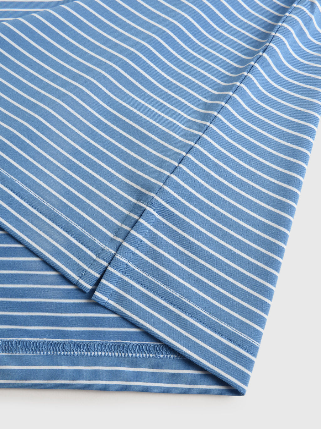 CLUBPERFORMANCEPOLOxCAPEBRETONBLUE-alt2