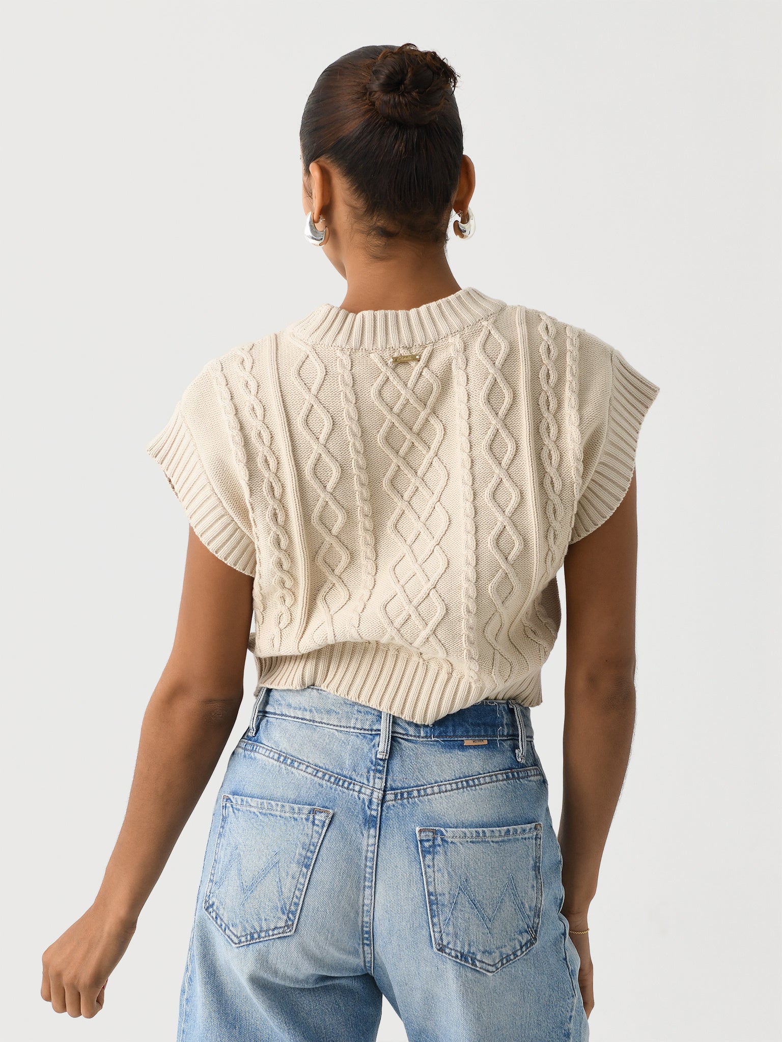 CM24FA10635xCREAM-alt3