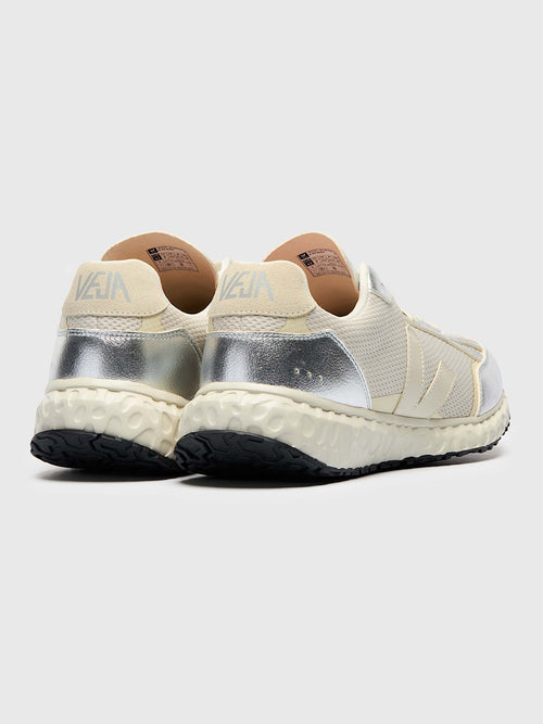 VEJA Women's Condor Royale Alveomesh Sneaker