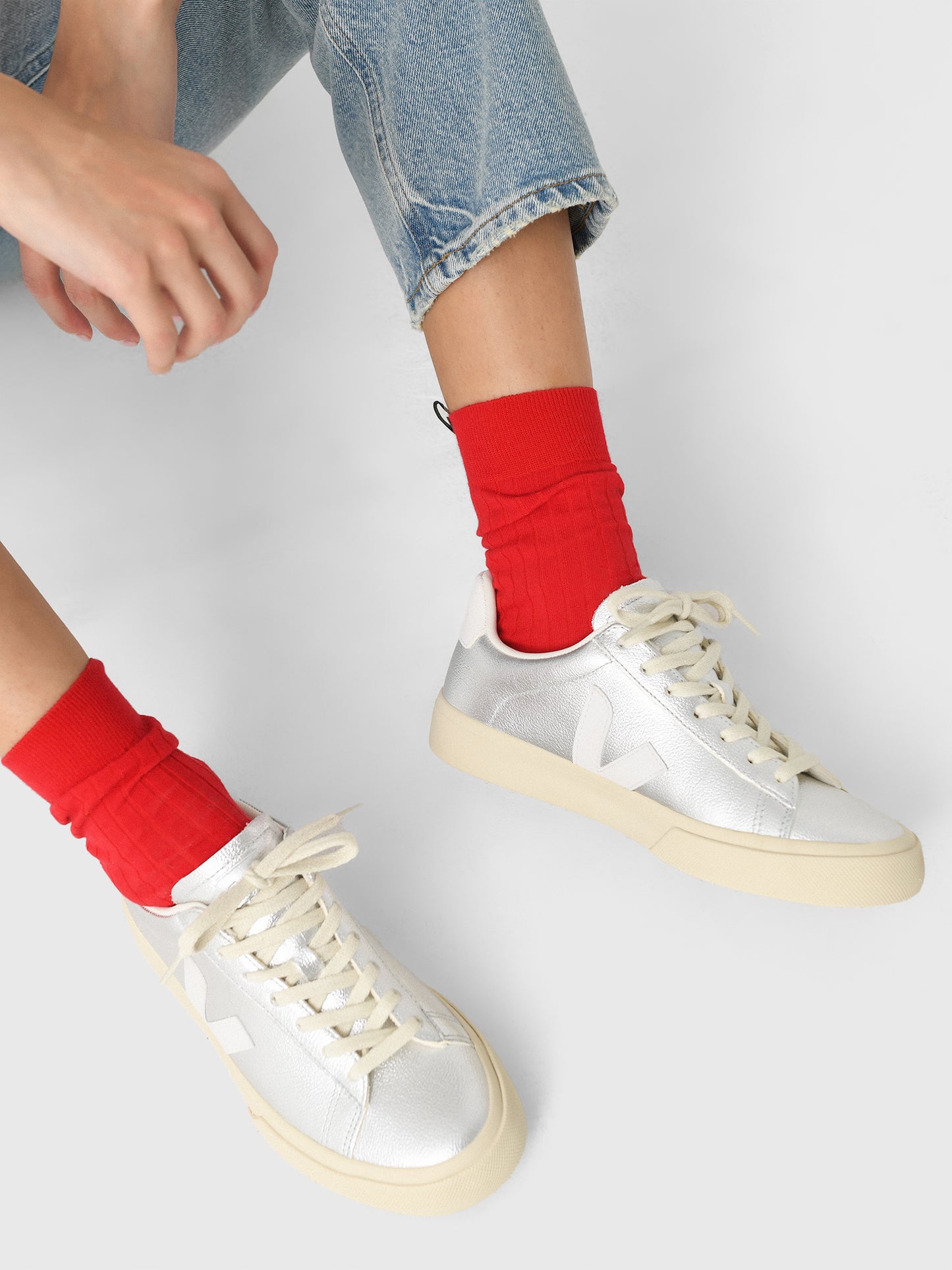 CP0502684AxSILVERWHITE-alt1