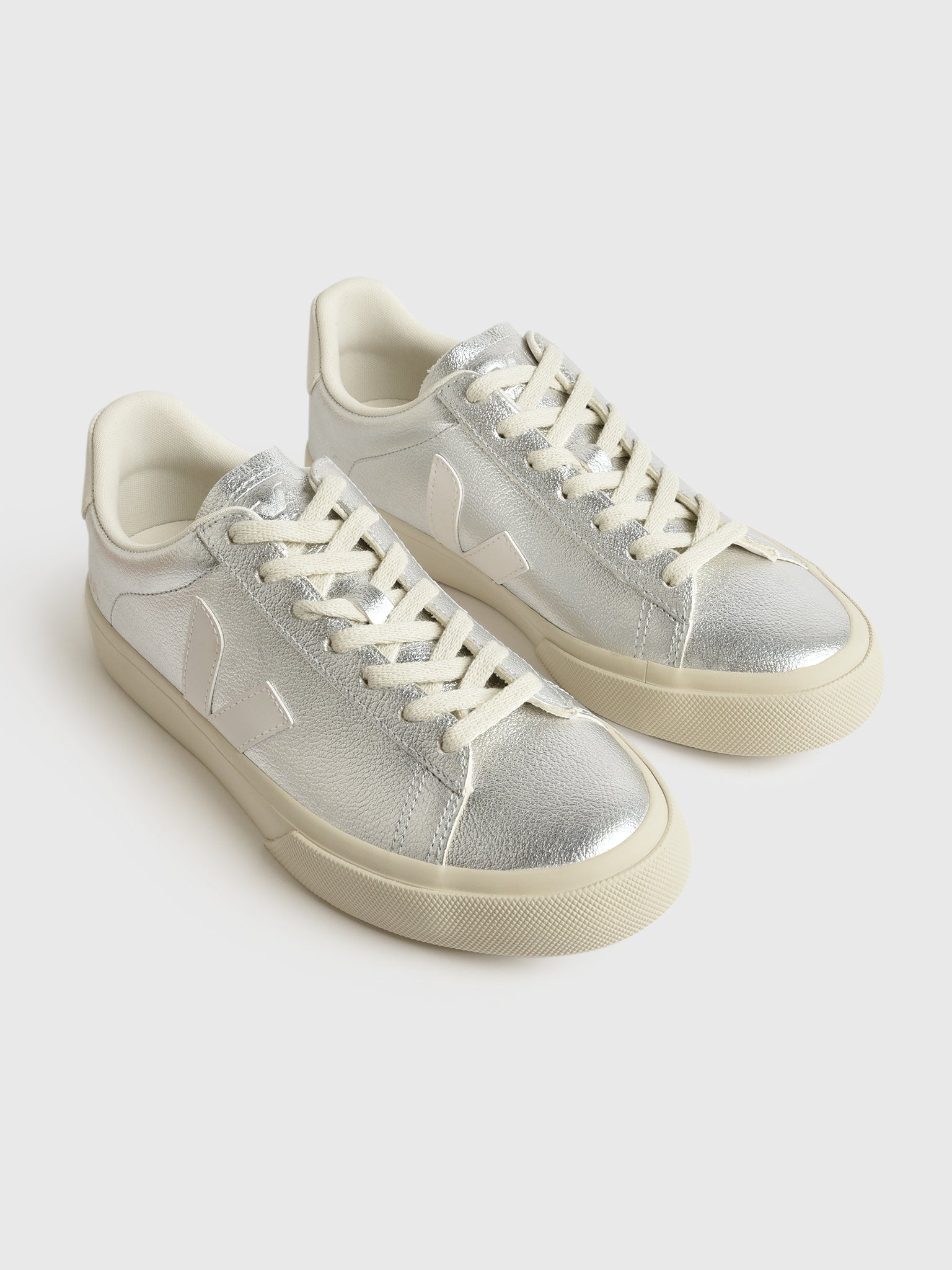 VEJA Women's Campo Chromefree Leather Sneaker - Saint Bernard