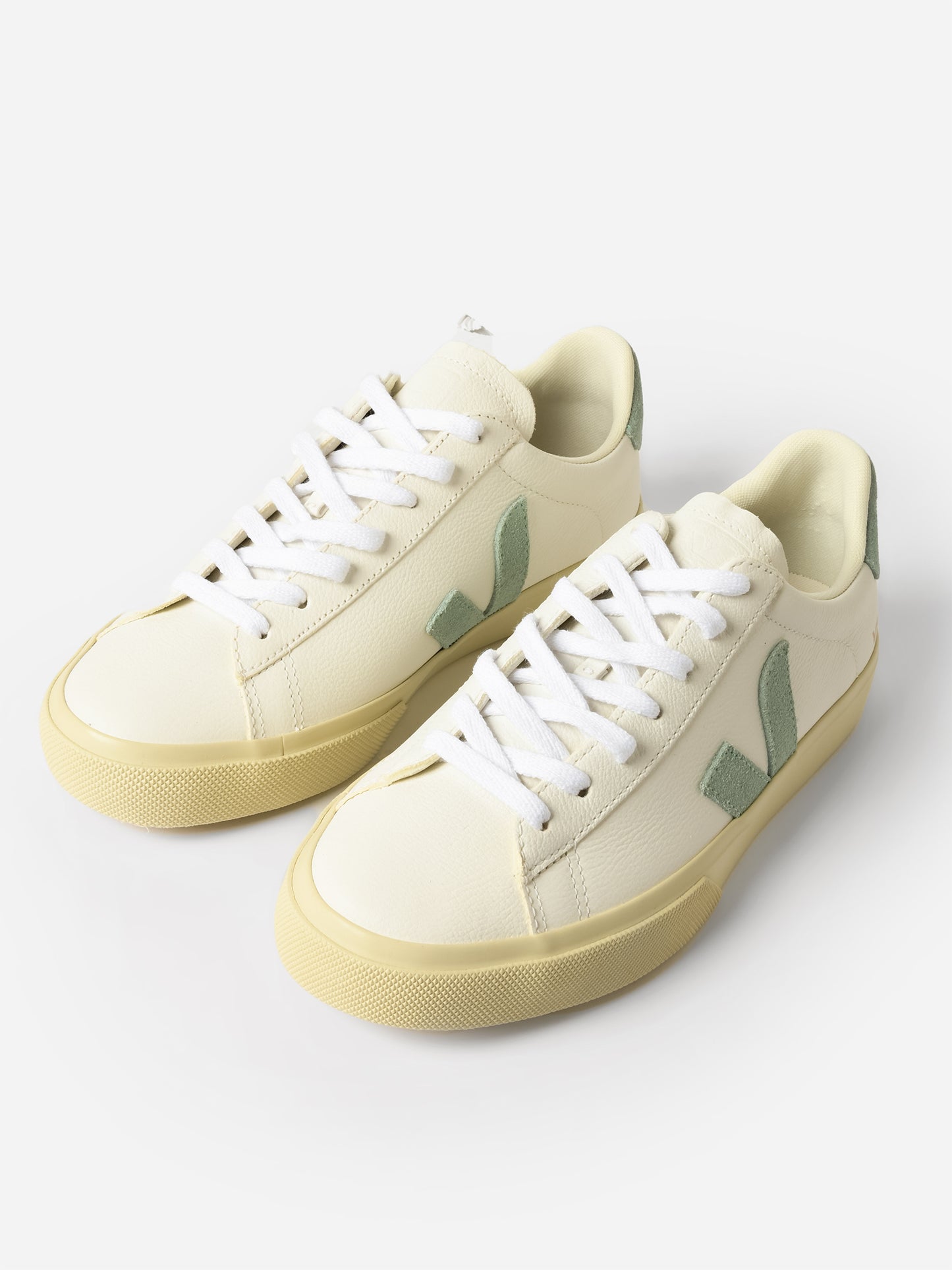 VEJA Women's Campo Chromefree Leather Sneaker - Saint Bernard