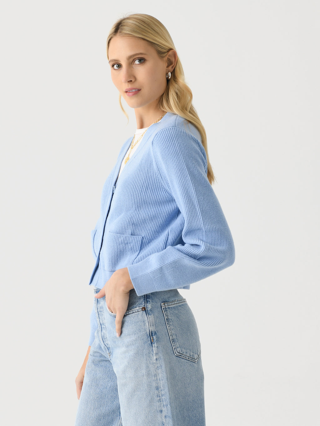 CROPPEDCARDIGANxBLUE-alt2