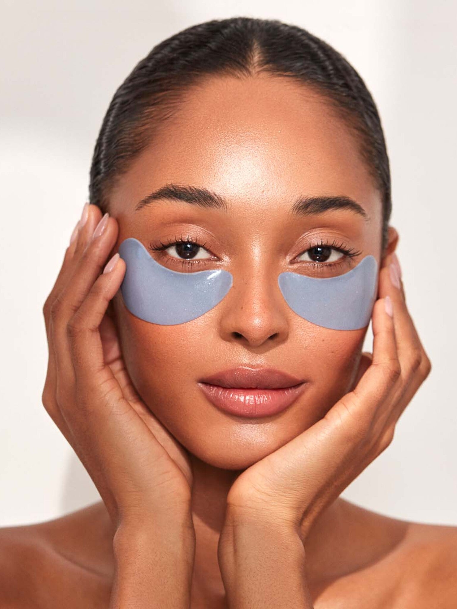 111SKIN Cryo De-Puffing Eye Mask 8 Pack - Saint Bernard