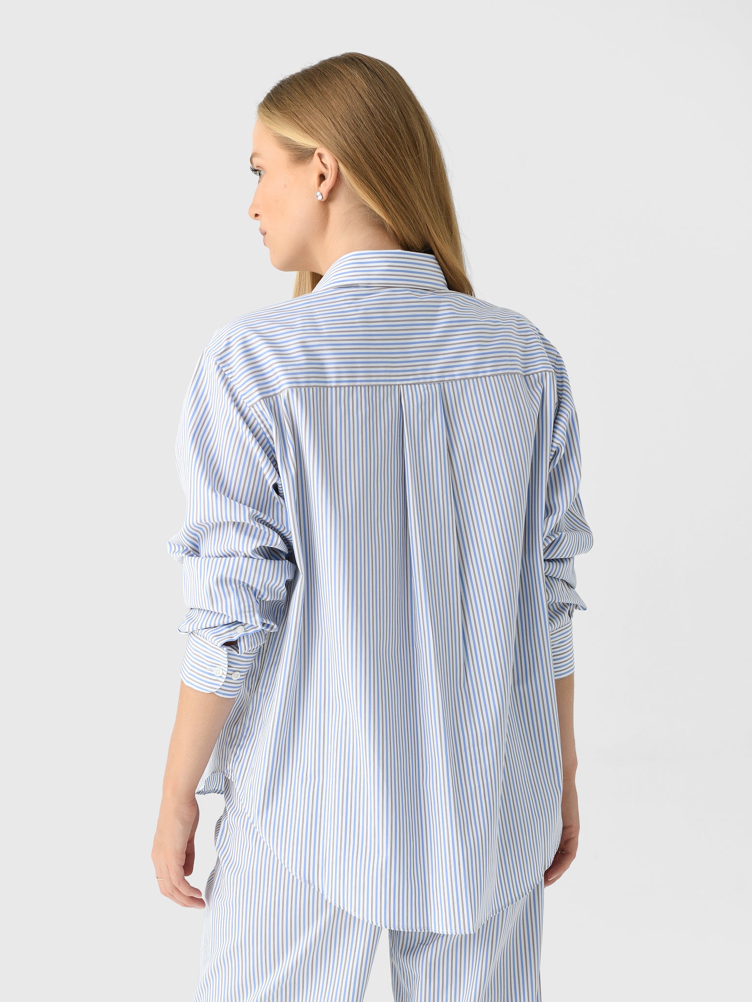 CSRSH002xLEDGERSTRIPE-alt2