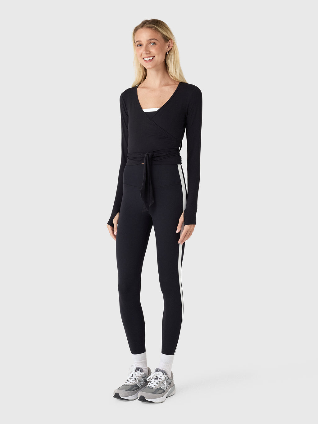 Splits59 Women's Bella Airweight Lite Wrap - Saint Bernard