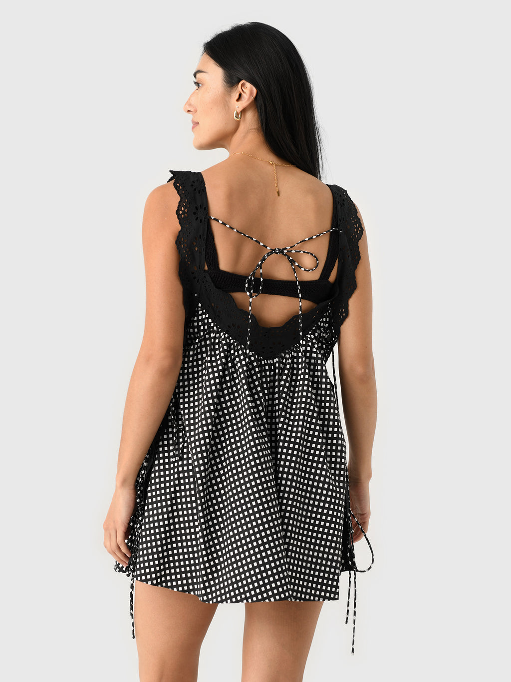 D882GSCR26xBLACKWHITEGINGHAM-alt3