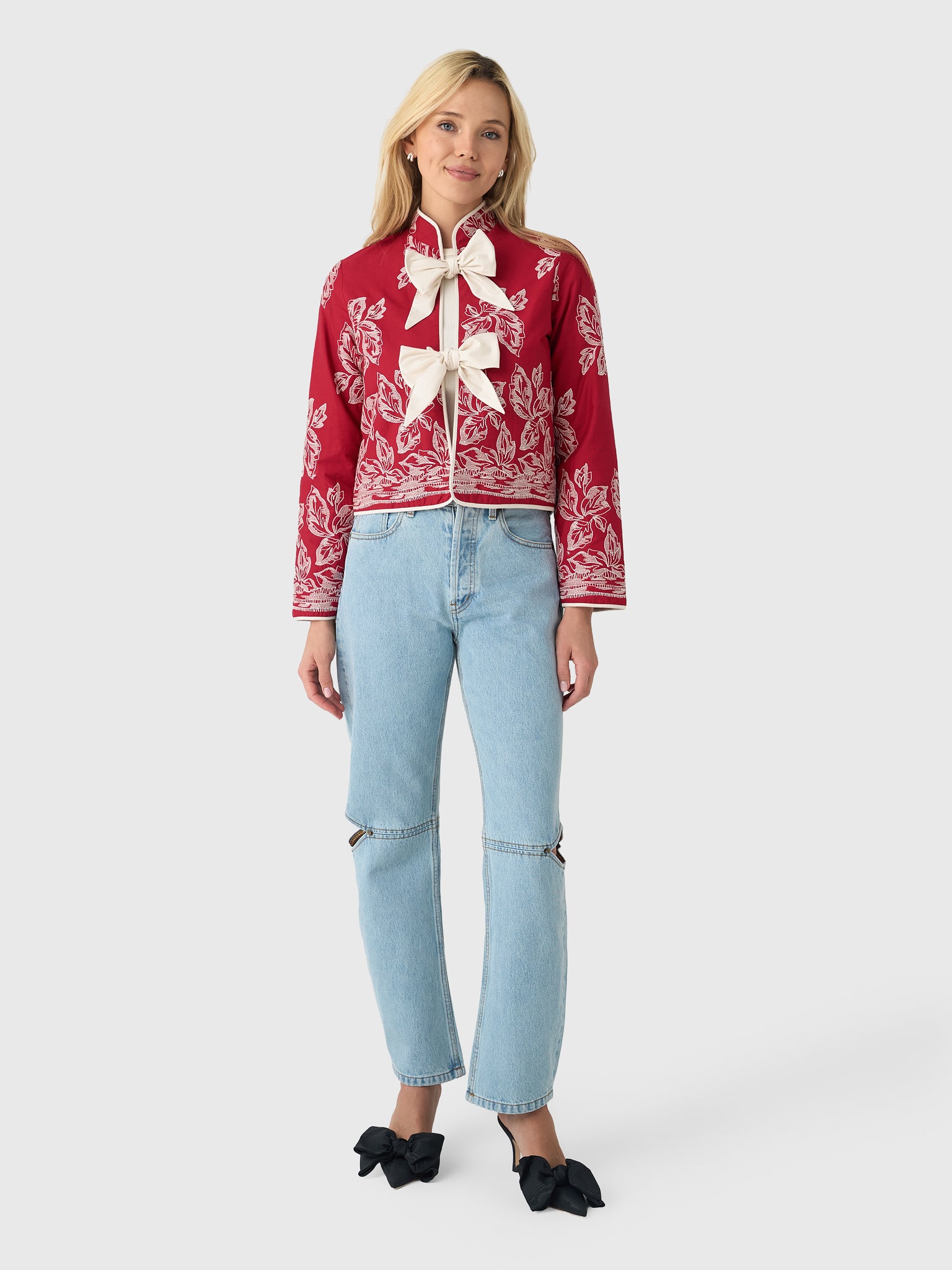 D950xFALLINGLEAVES-alt1