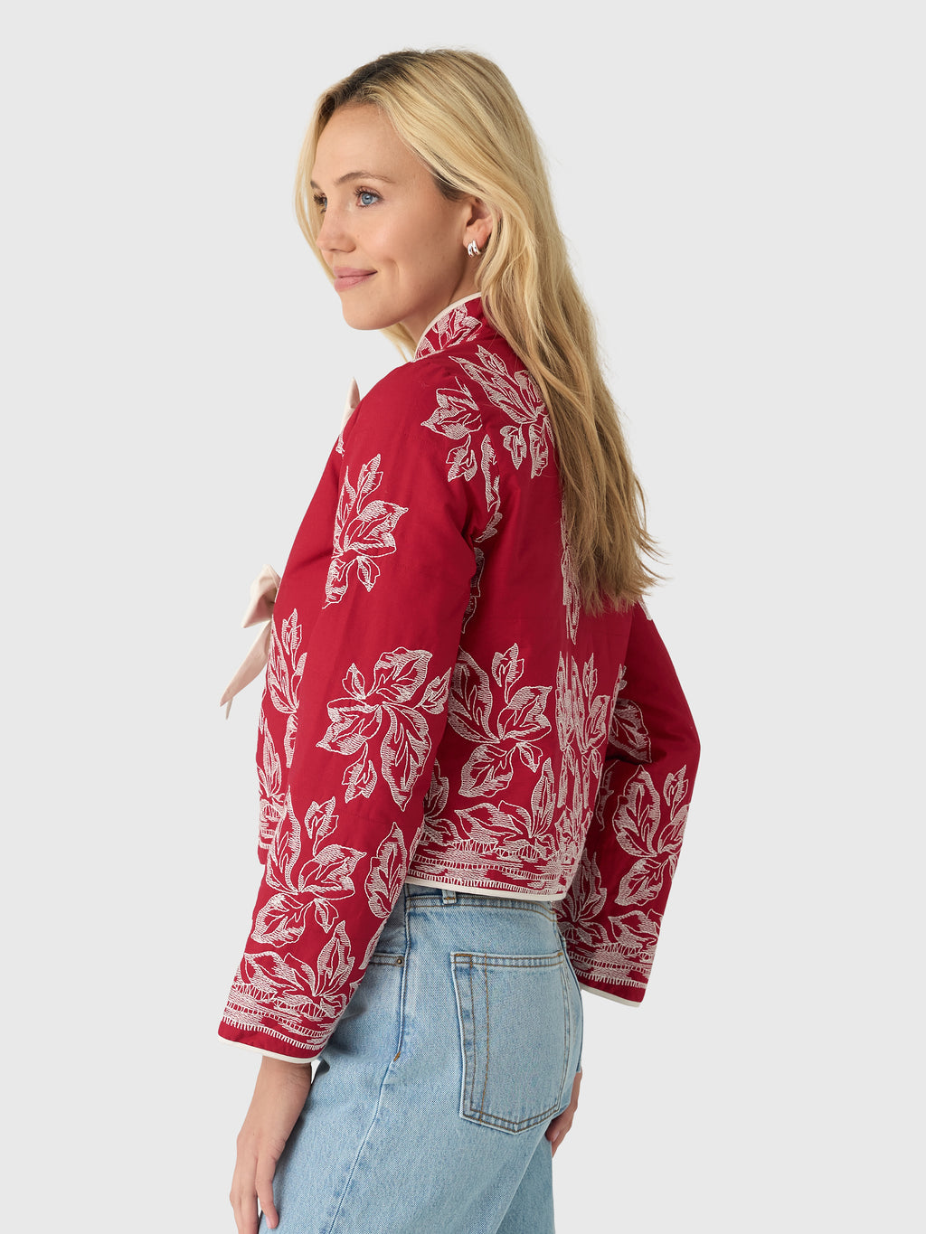 D950xFALLINGLEAVES-alt2