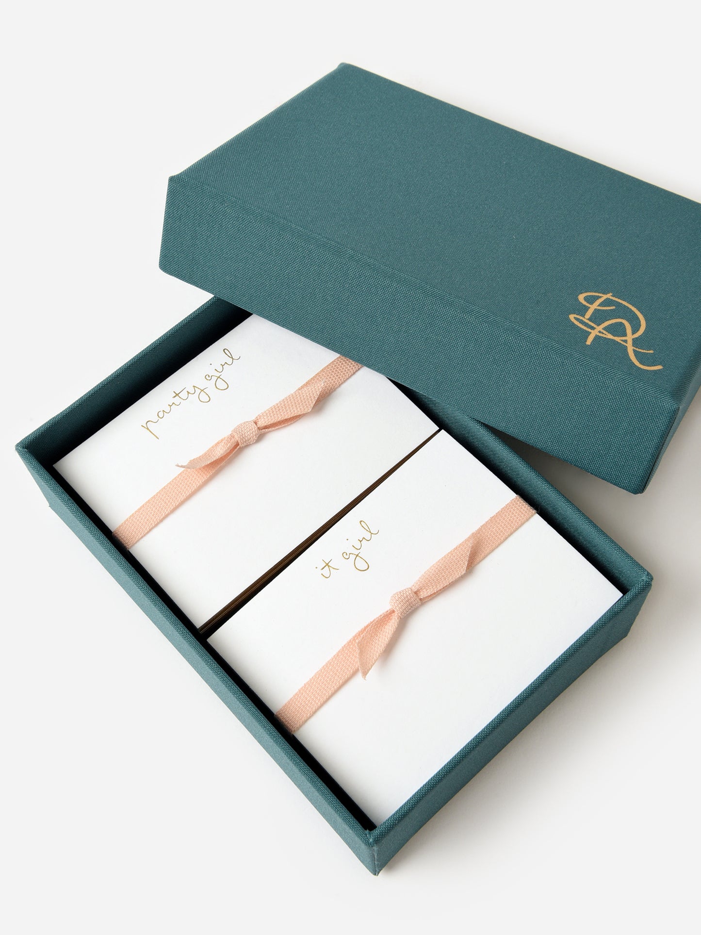 DearAnnabelle Girls Night Place Cards - Saint Bernard