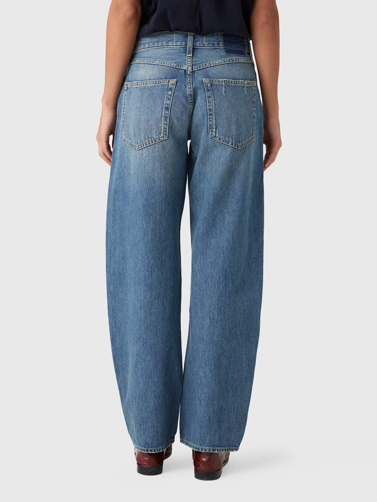 AMO Women's Esme Jean - Saint Bernard