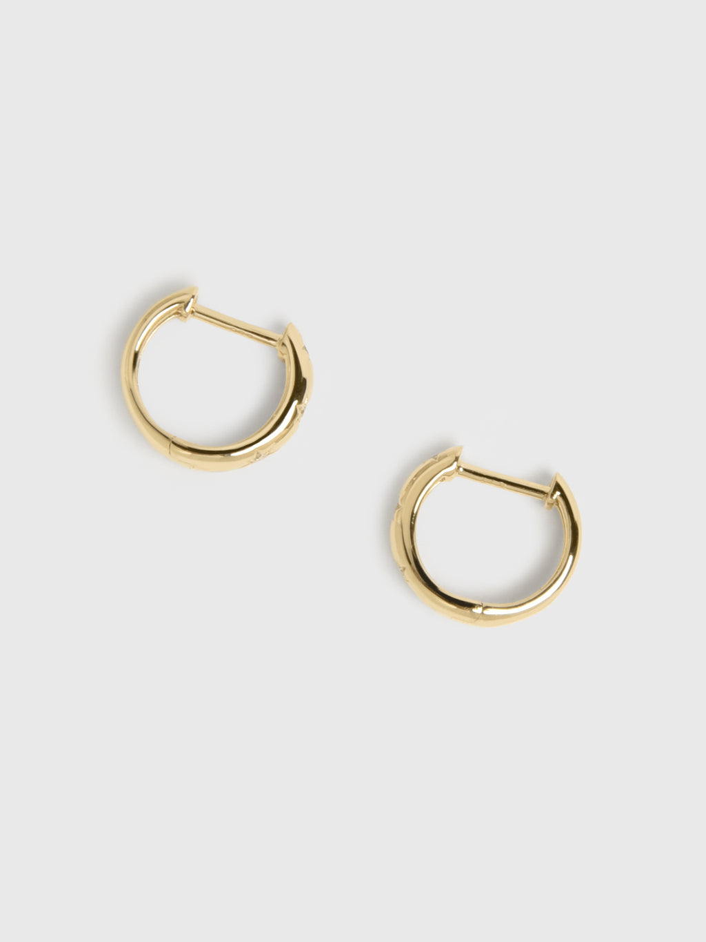 DIAMOND STAR HUGGIExGOLD-alt1