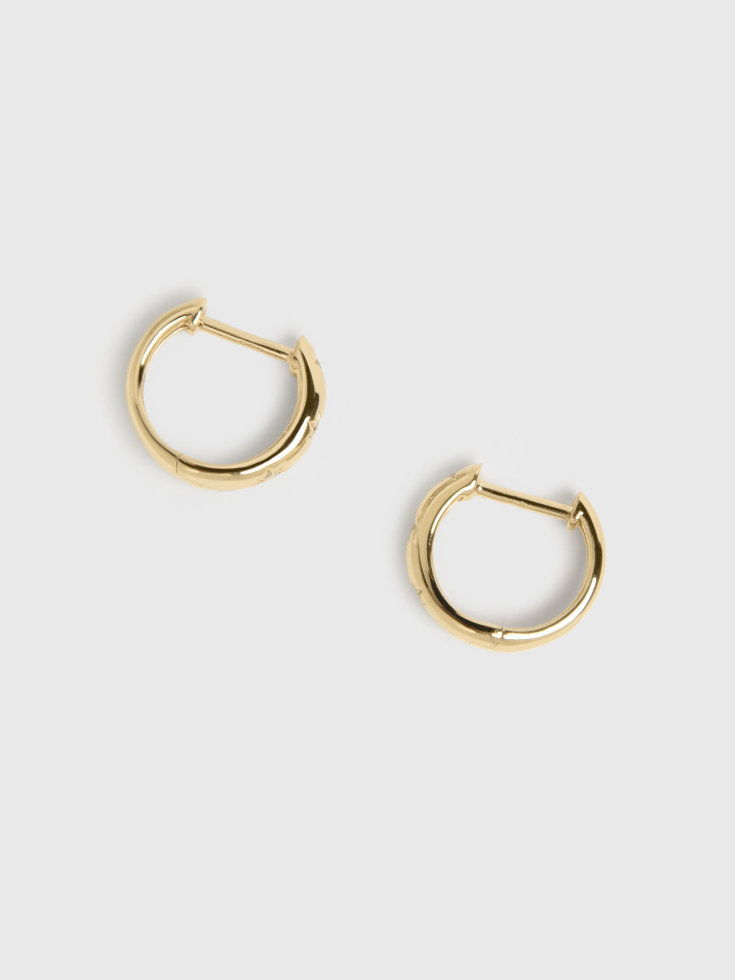 DIAMOND STAR HUGGIExGOLD-alt1