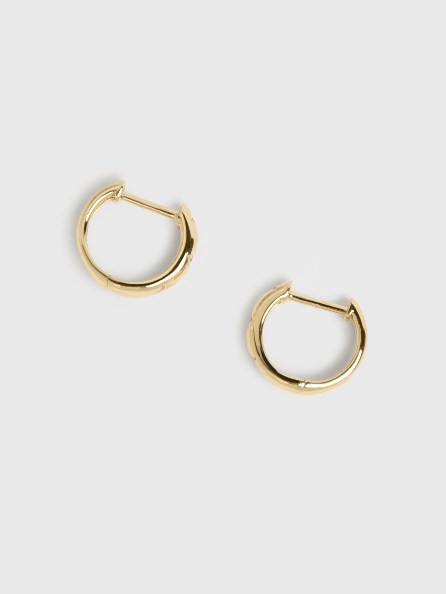 DIAMOND STAR HUGGIExGOLD-alt1