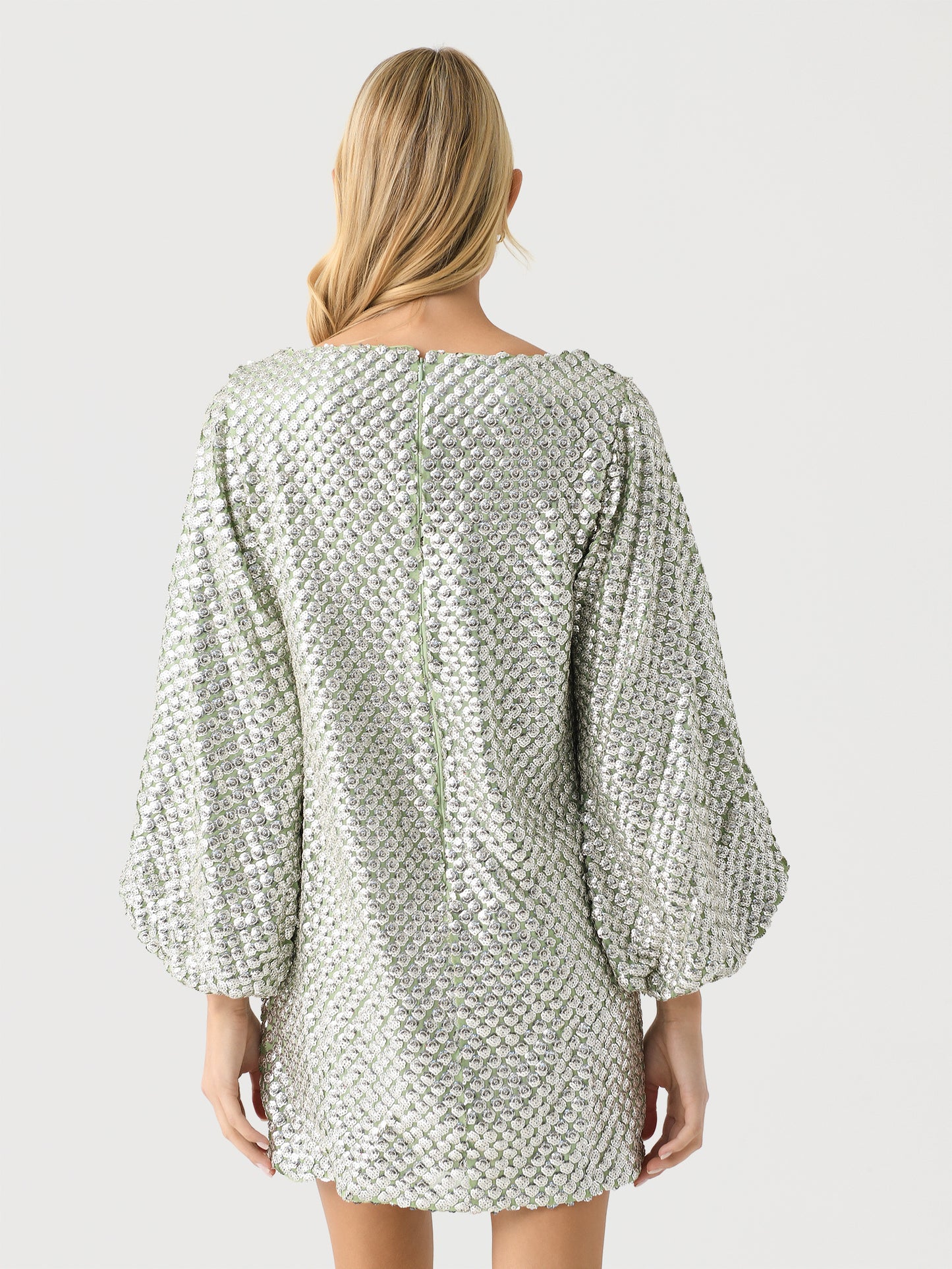 DR00875NAS-NASxSAGESEQUINS-alt3