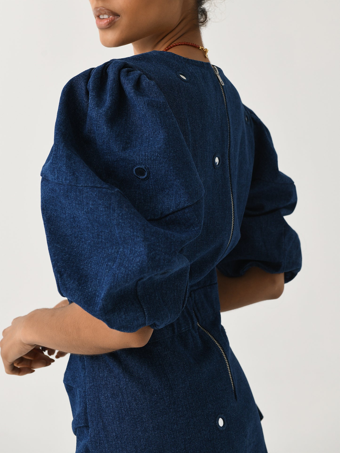 DR01028DNE-DNExLUNAMIRROR-alt5