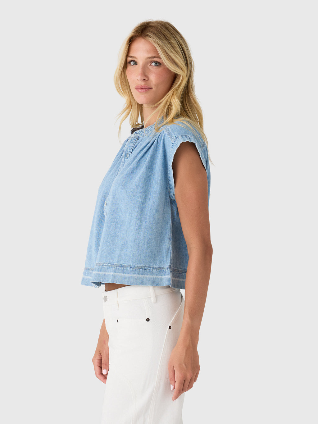 AMO Women's Tessa Top - Saint Bernard