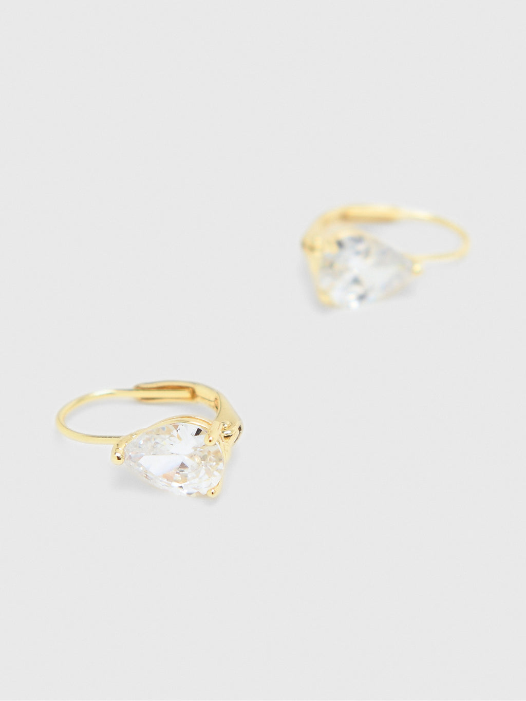 Electric Picks Aston Earrings - Saint Bernard