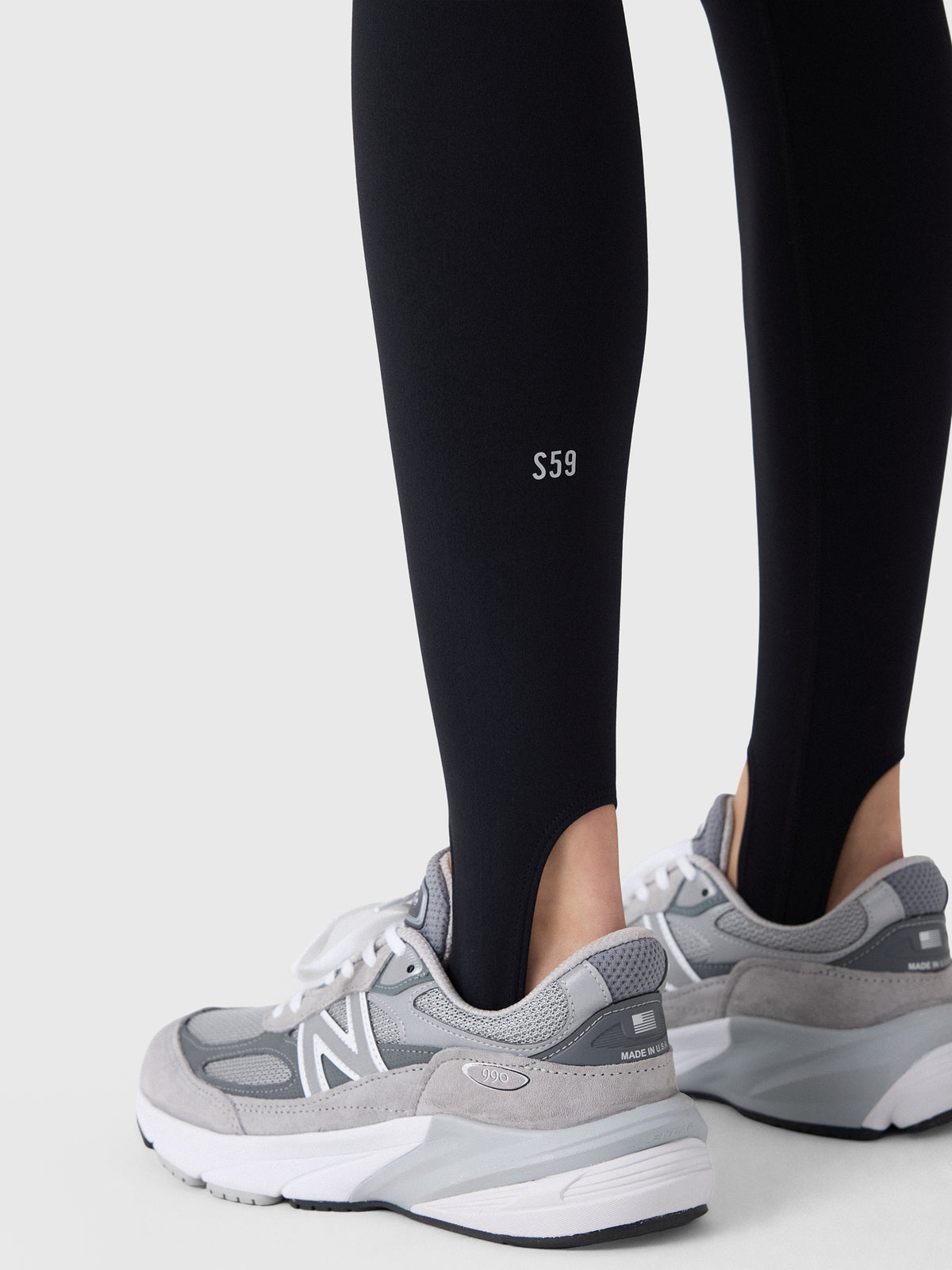 Splits59 Women's River Airweight High Waist Stirrup Legging - Saint Bernard