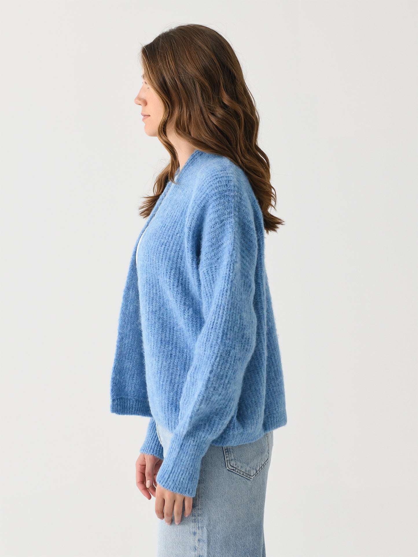 EAST19AH24xCIELCHINE-alt2