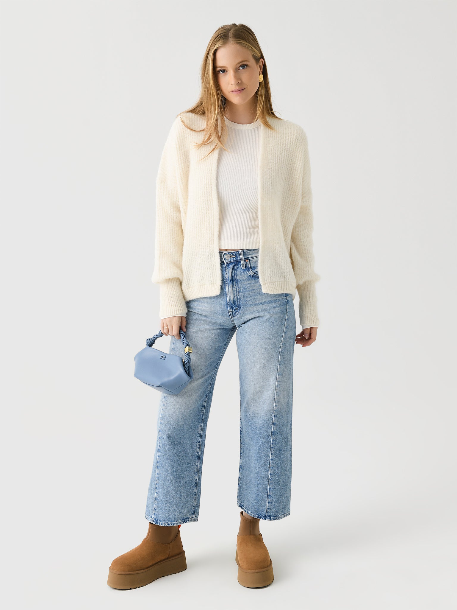 EAST19AH24xNACRECHINE-alt1