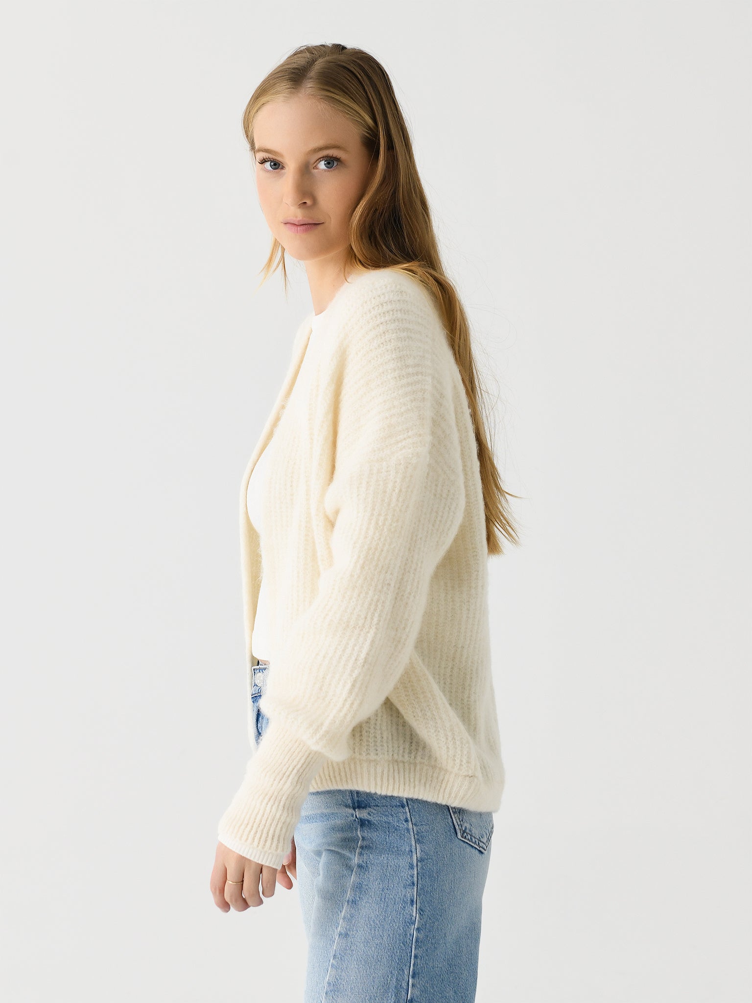 EAST19AH24xNACRECHINE-alt2