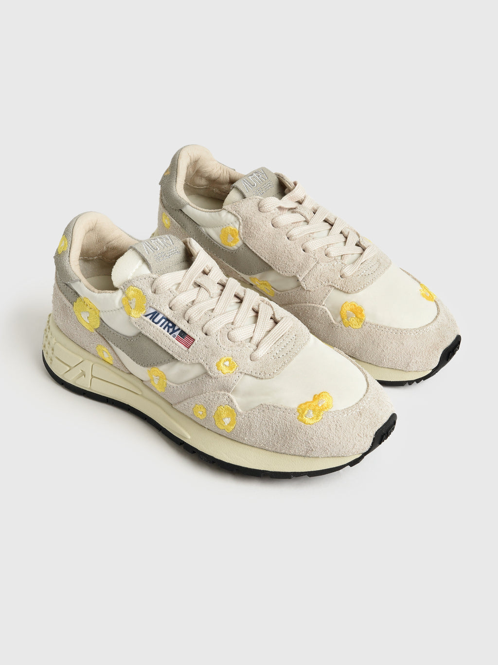Autry Women's Reelwind Low Sneaker - Saint Bernard
