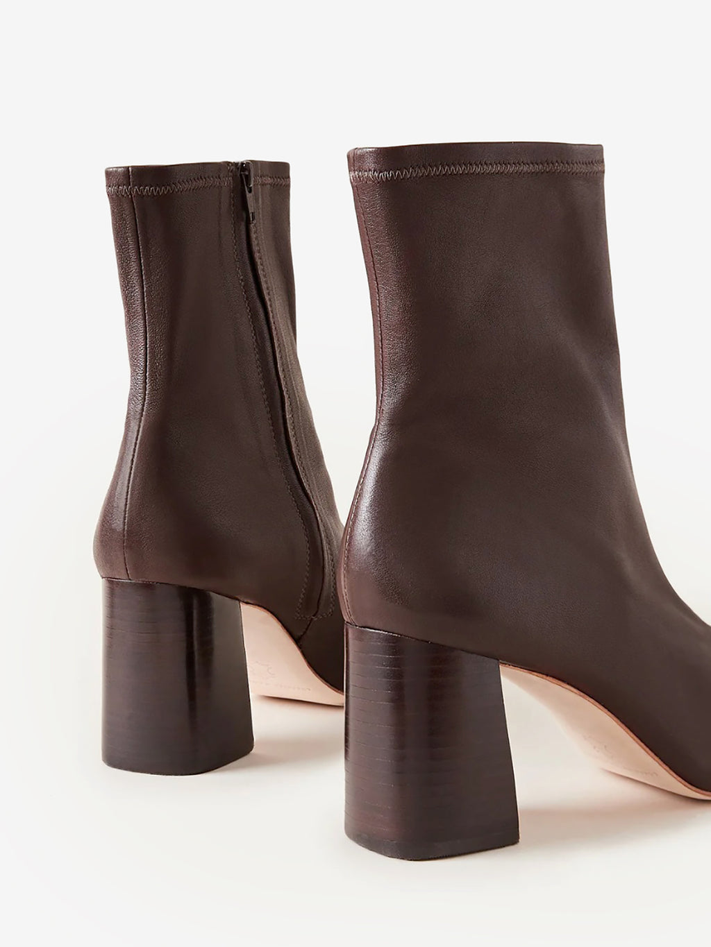 ELISE-STNA-CHOCOxCHOCOLATE-alt3