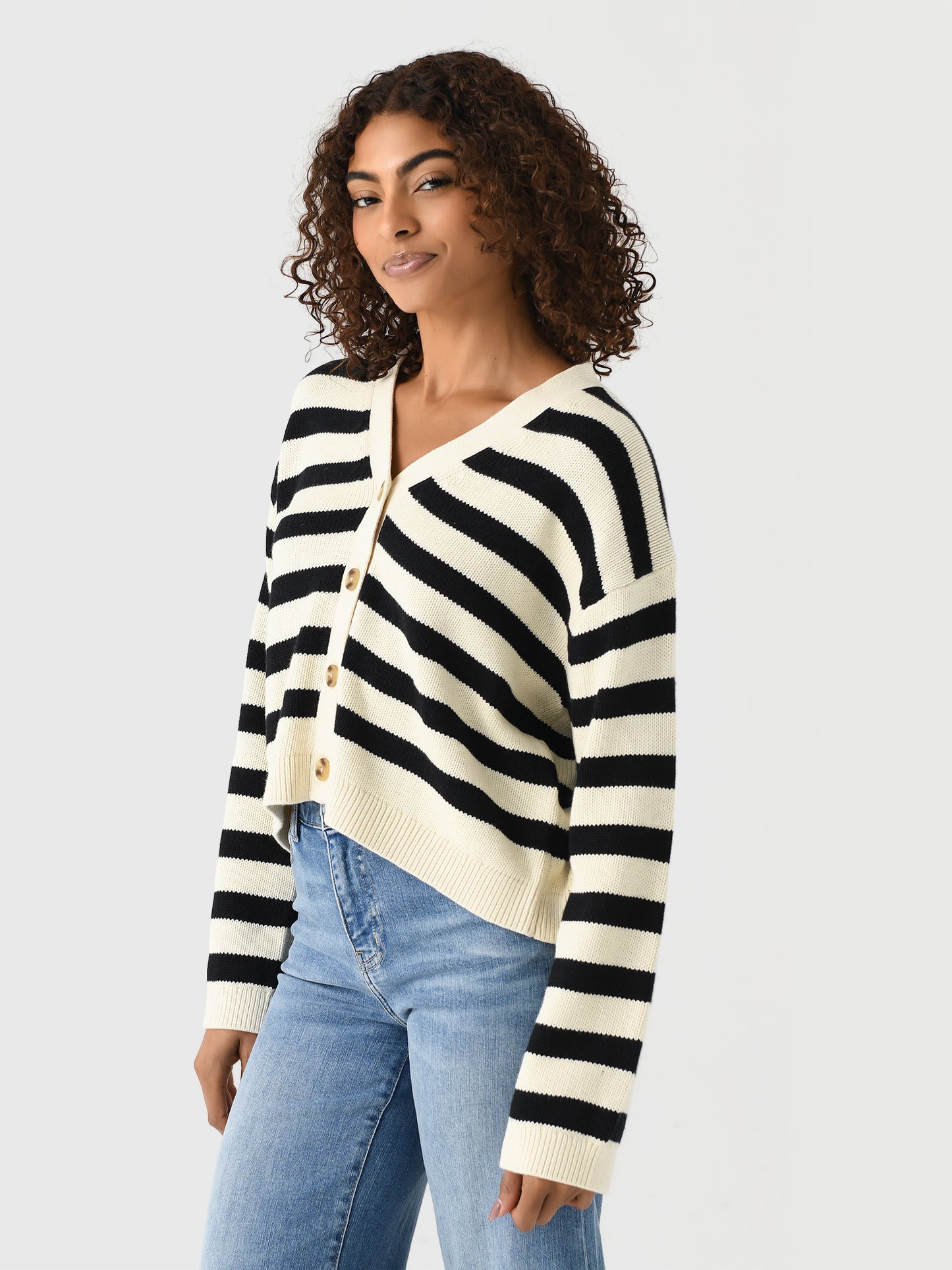 ELODIE06xCREAMBLACK-alt2