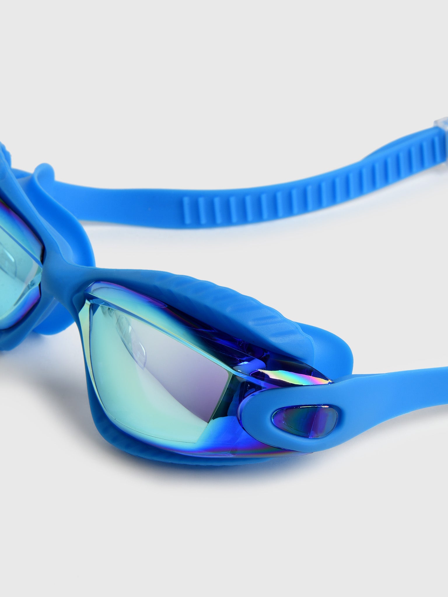 EXPLORE12BxFRESHWATER-alt2