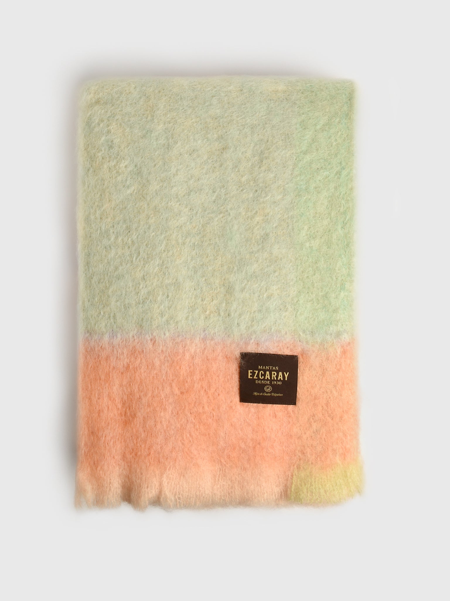 EZCARAY MOHAIR THROWxRZ9-alt1