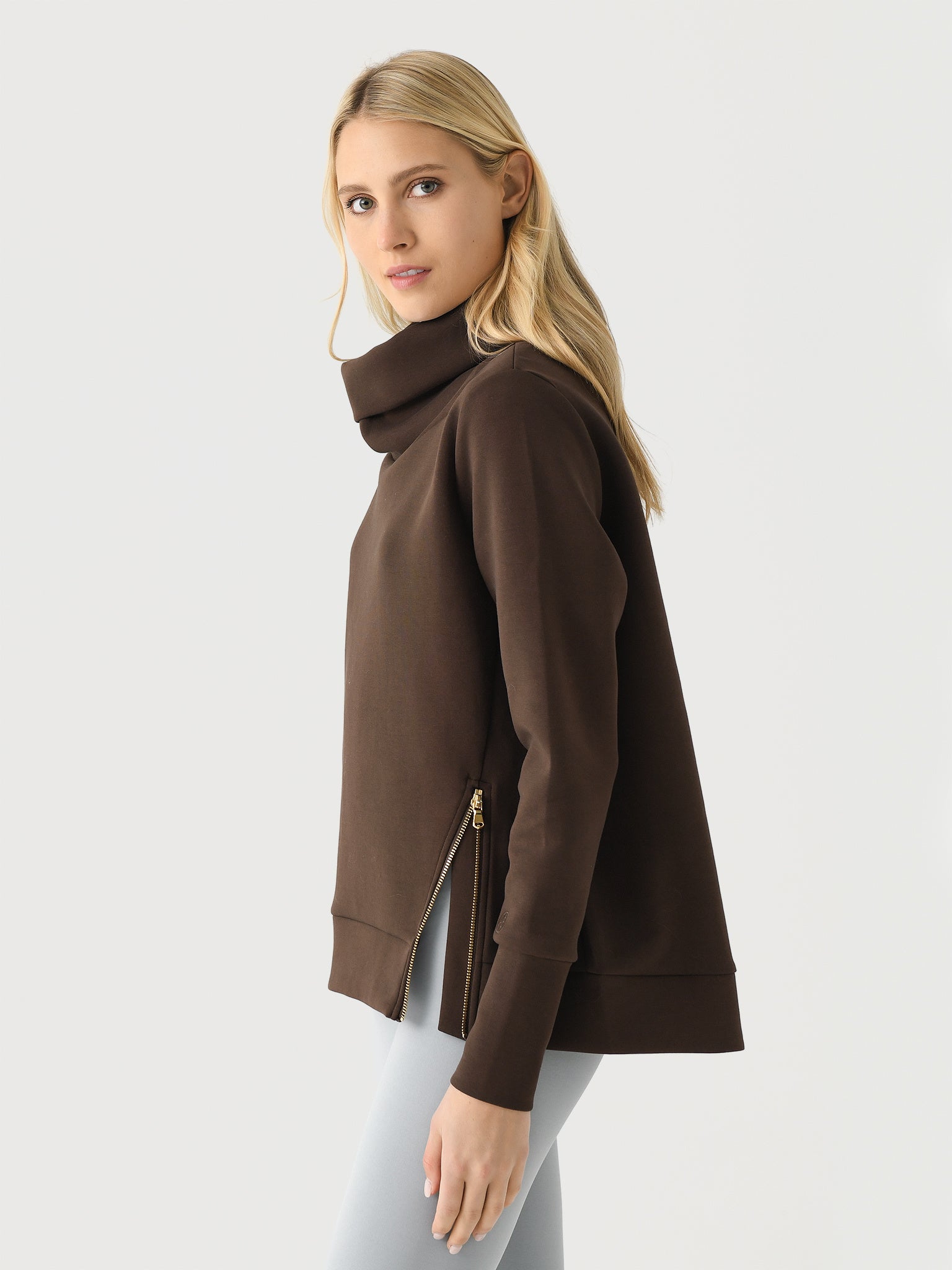 F23AB005xCHOCOLATE-alt2