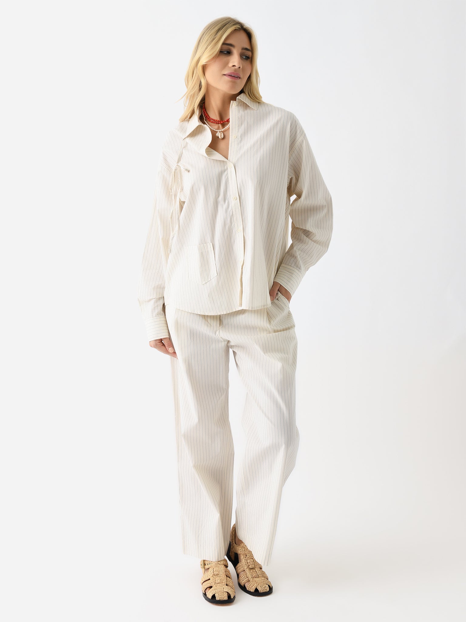 F24-38-CxPINSTRIPECREAM-alt1