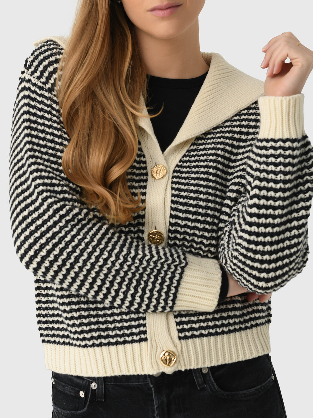 FA25-W1261-03xWHITEBLACKSTRIPE-alt4
