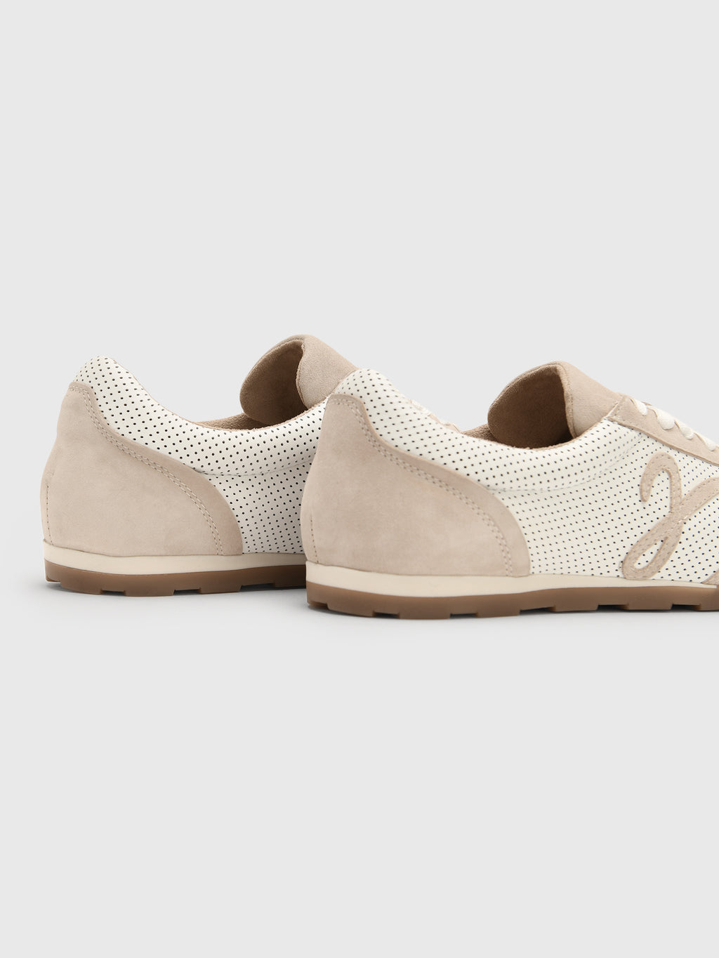 Vaneli Women's Farryn Sneaker - Saint Bernard