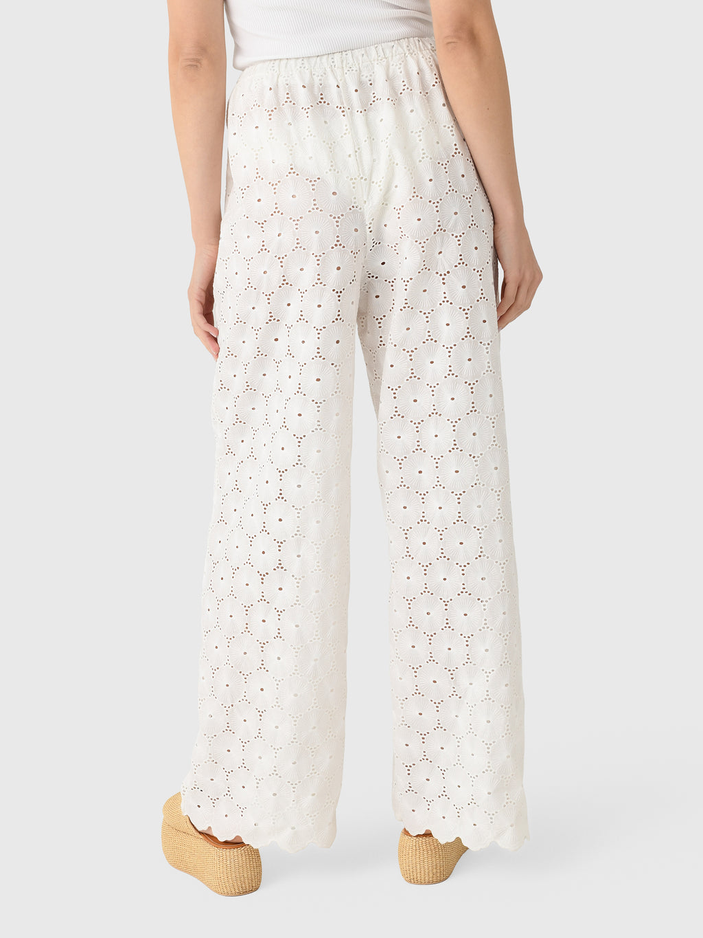 FF4812-DBWxDOLCEBRODERIEWHITE-alt3