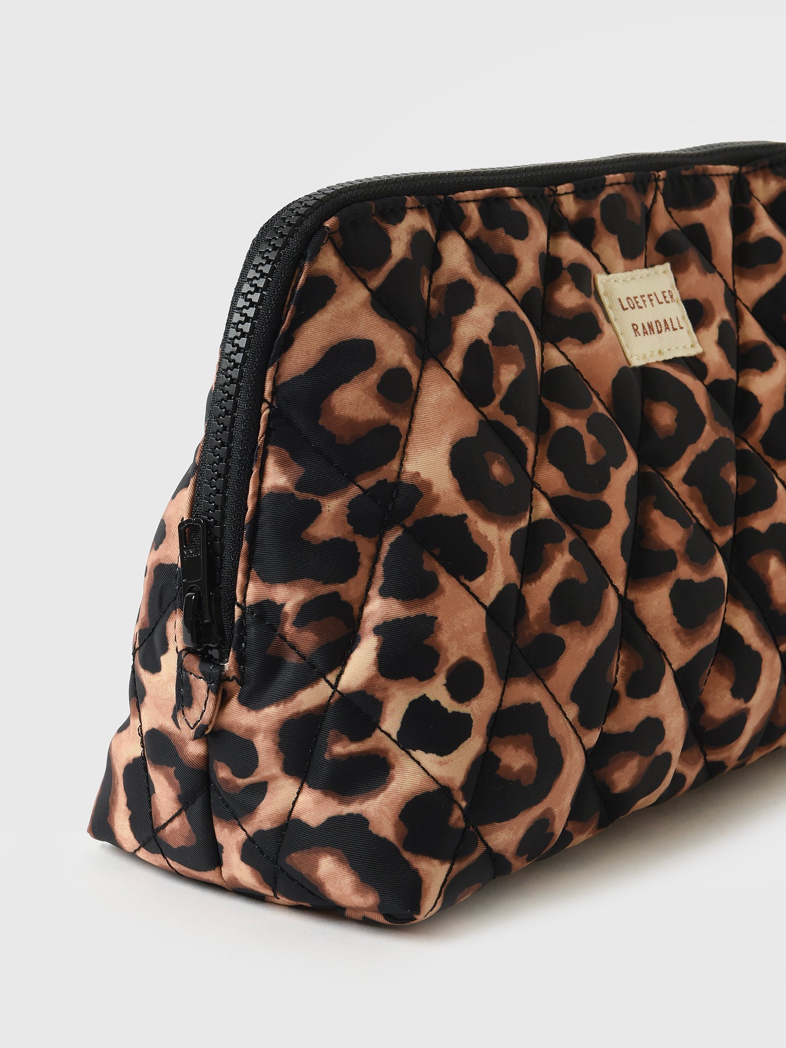 FRANCES-NYLO-WCLEOxWATERCOLORLEOPARD-alt2