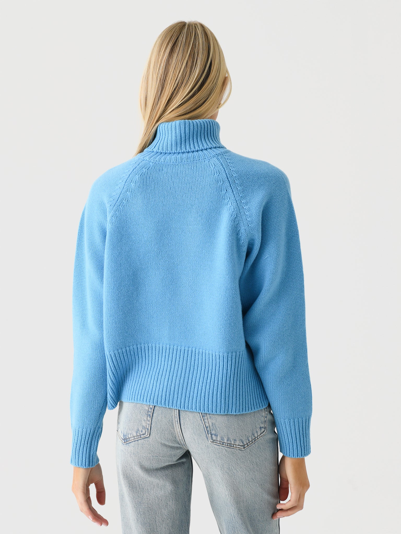 FW24-185xREDOCEANMINT-alt3