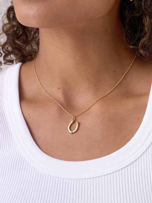 Hart The Fortuna Horseshoe Dainty Necklace