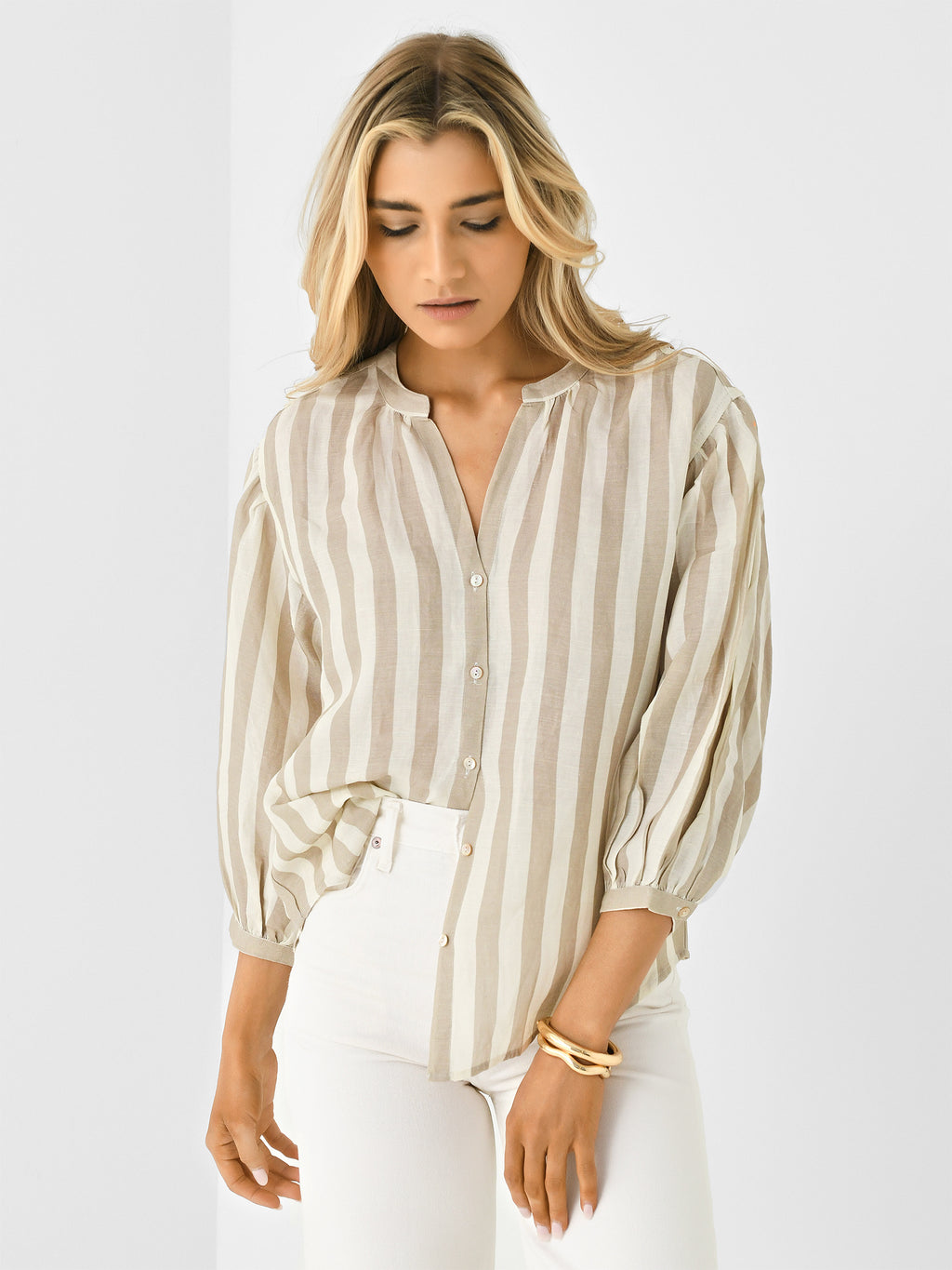GABBY06xKHAKI-alt1