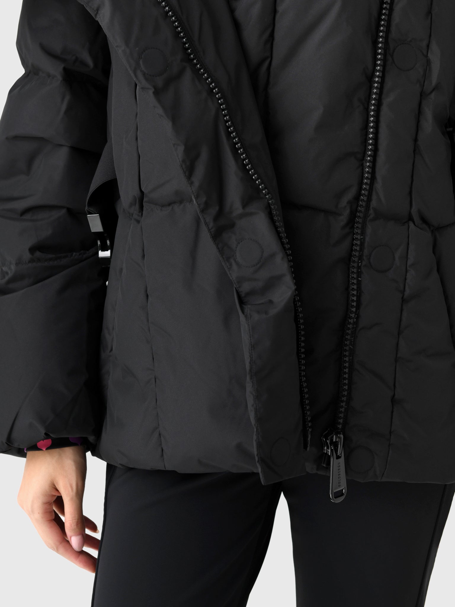 GB00220253xBLACK-alt7