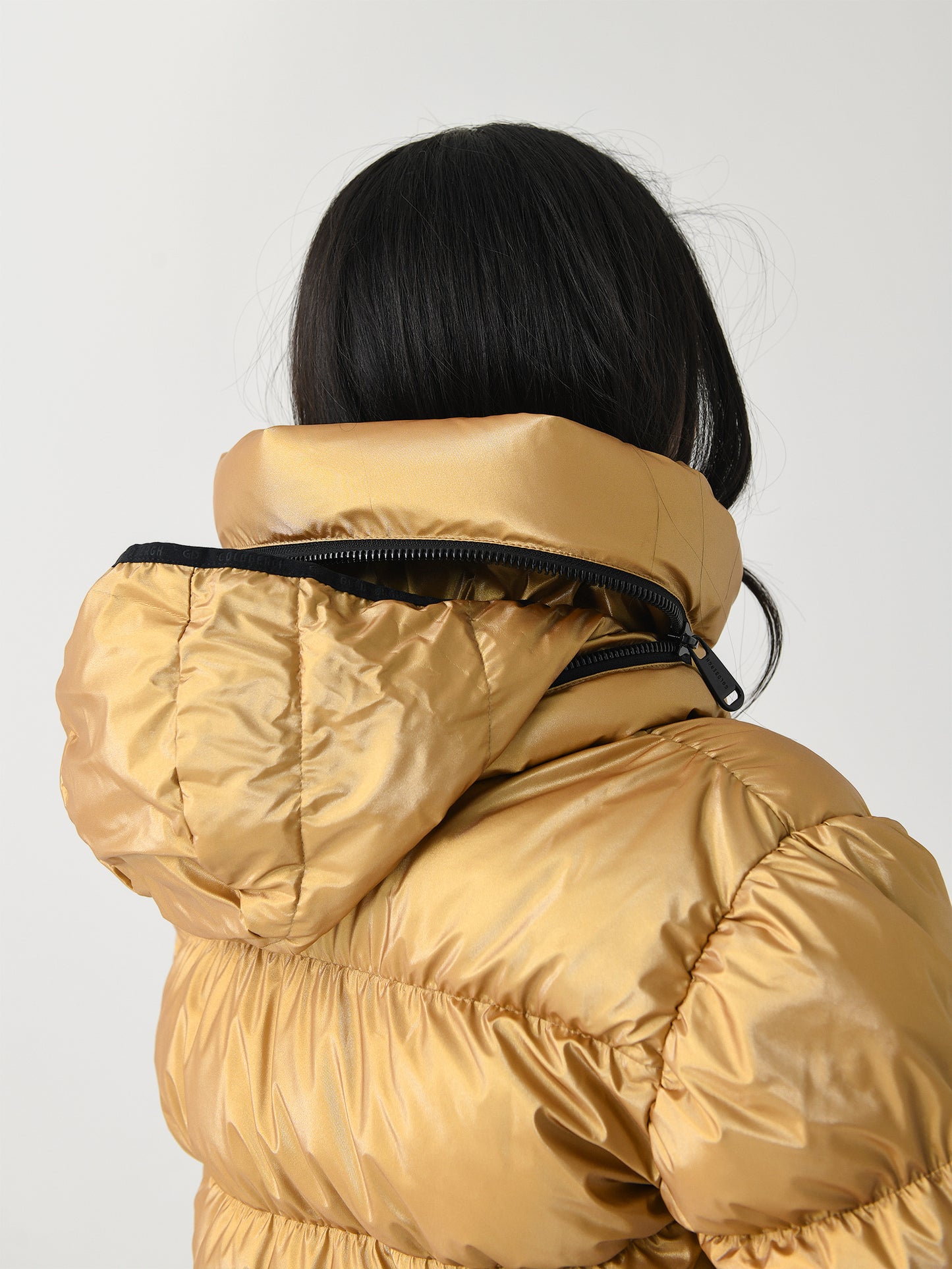 GB01696244xGOLD-alt4