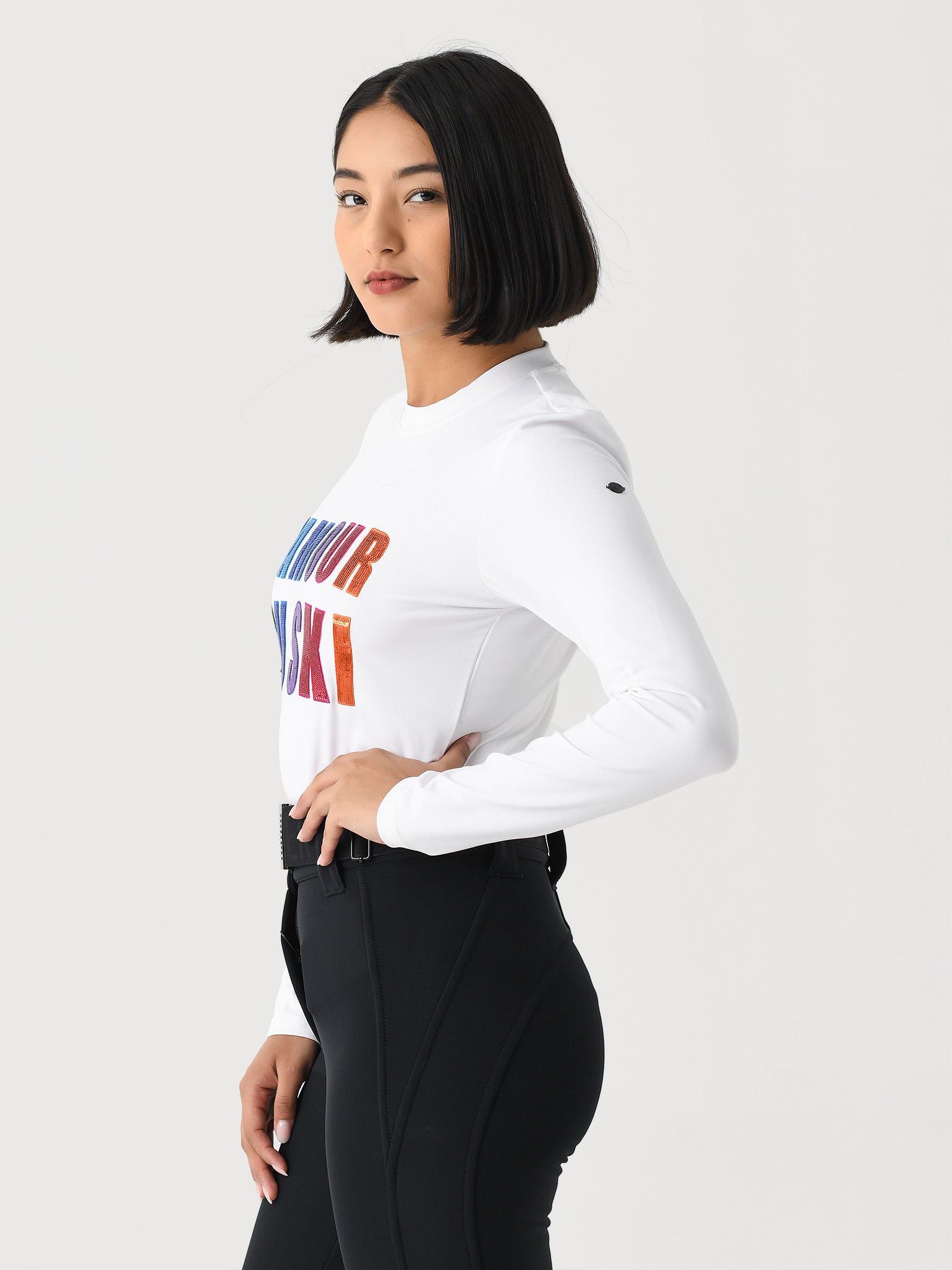 GB35222243xWHITE-alt2