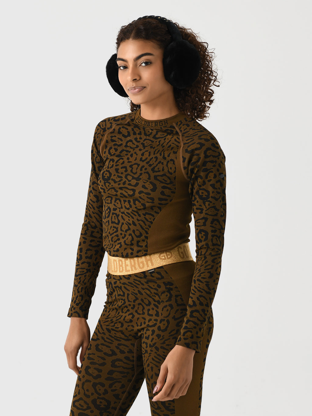 GB36423244xJAGUAR-alt2