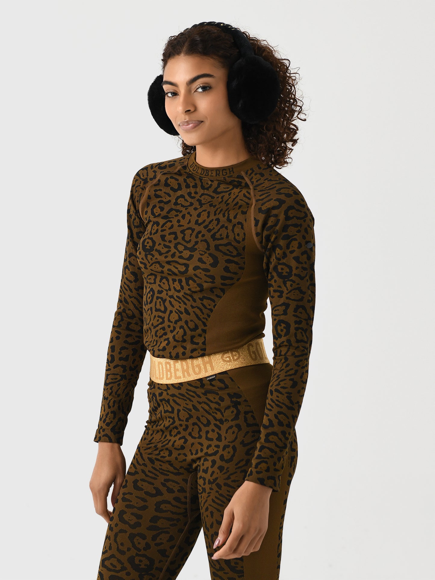 GB36423244xJAGUAR-alt2