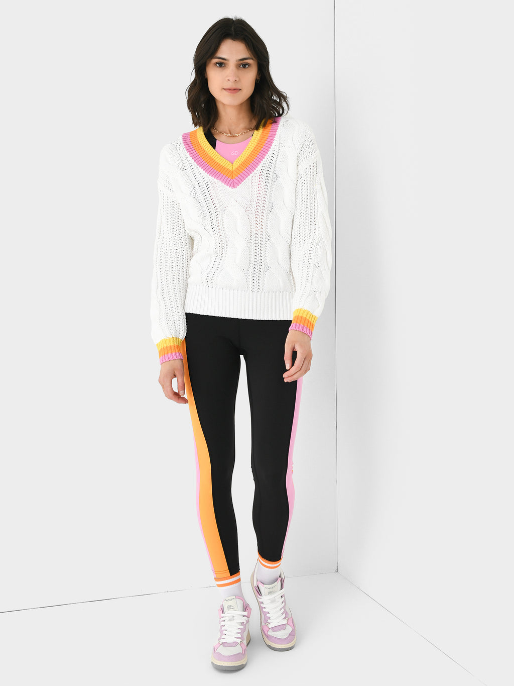 GB40420241xWHITE-alt1