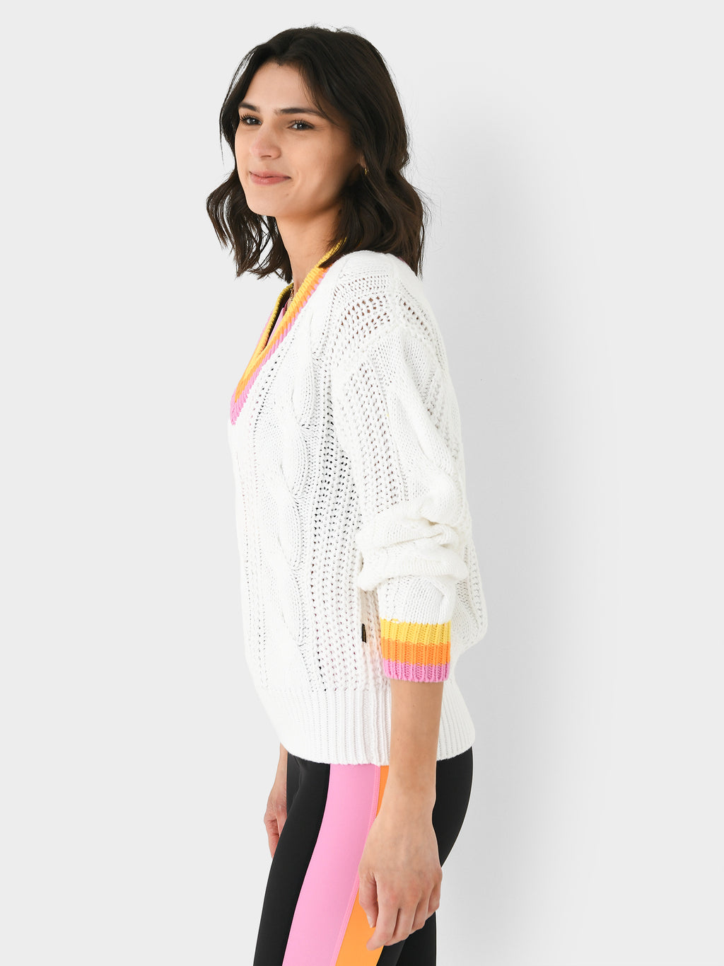 GB40420241xWHITE-alt2