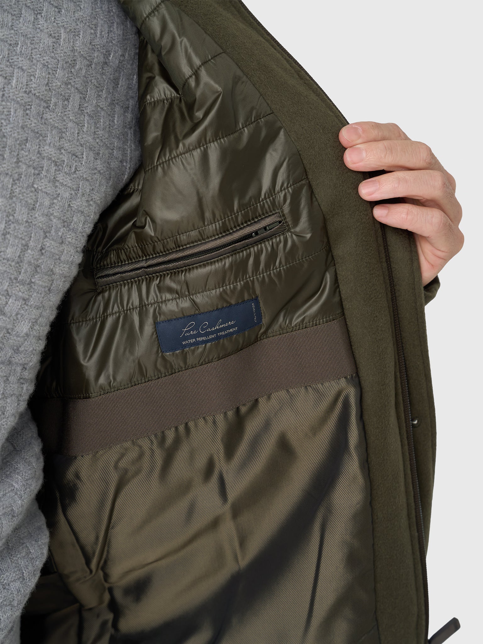 GI000553UxVERDONE-alt5